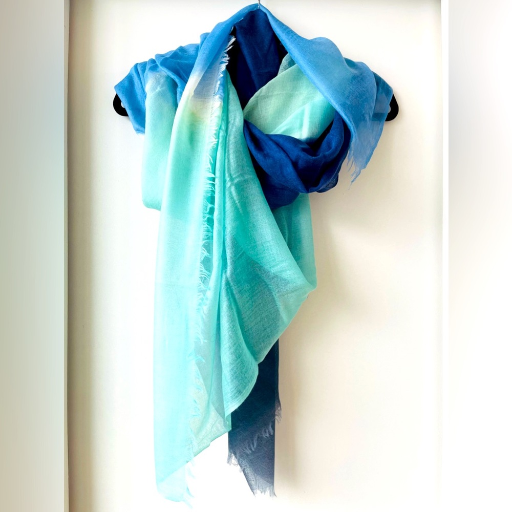 TILO Scarves Cashmere & Silk Luscious Color Twist 💙💚💙